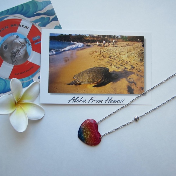 Aéropostale Heart Necklace Rainbow Glitter - Picture 2 of 4